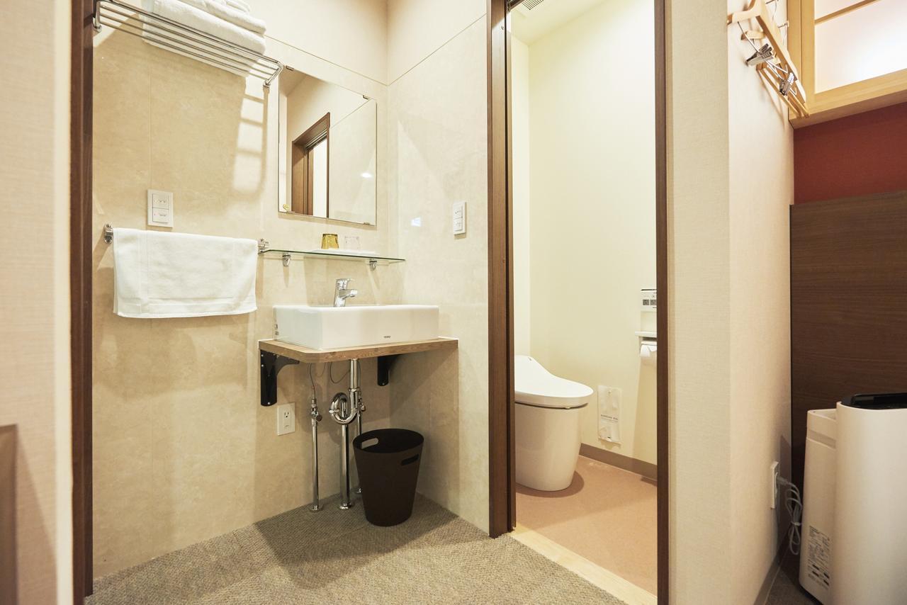 Hotel Kan-Raku Saitama Honjo-Waseda Hinoki No Yakata Exterior foto